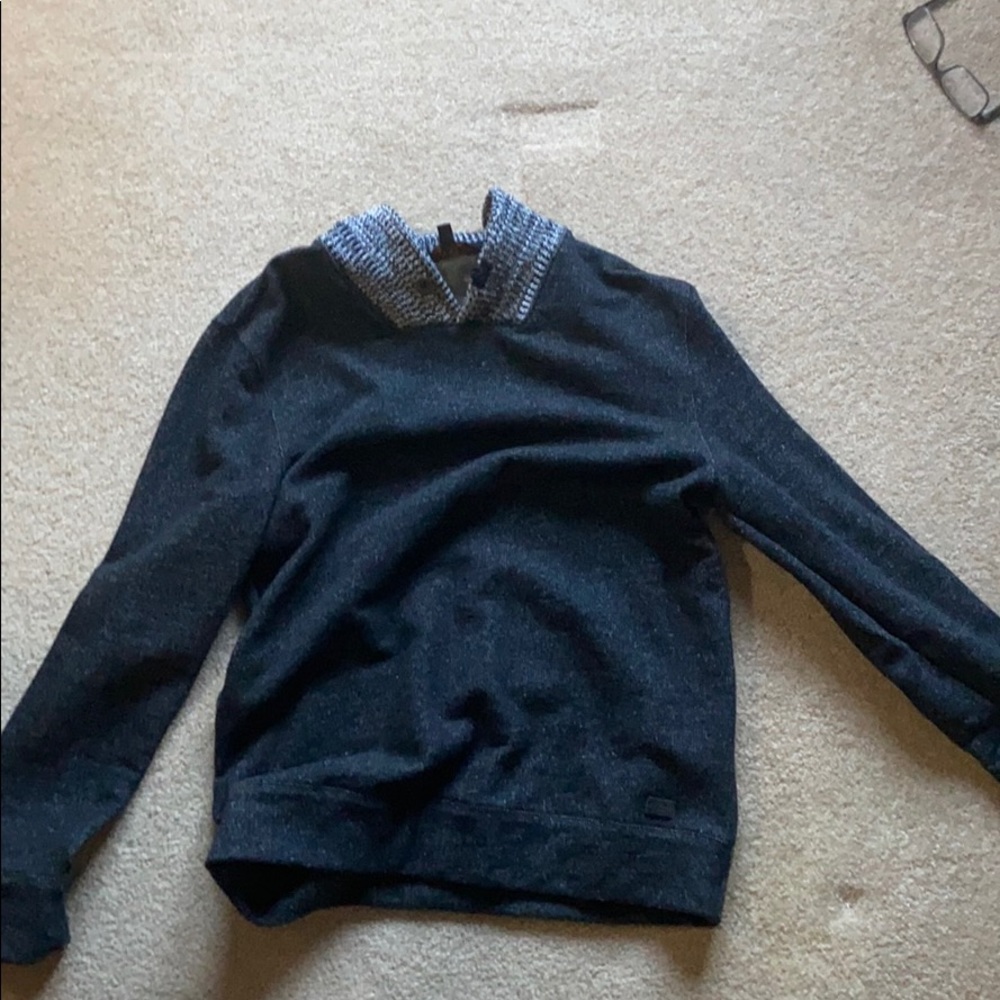 Men’s sweater